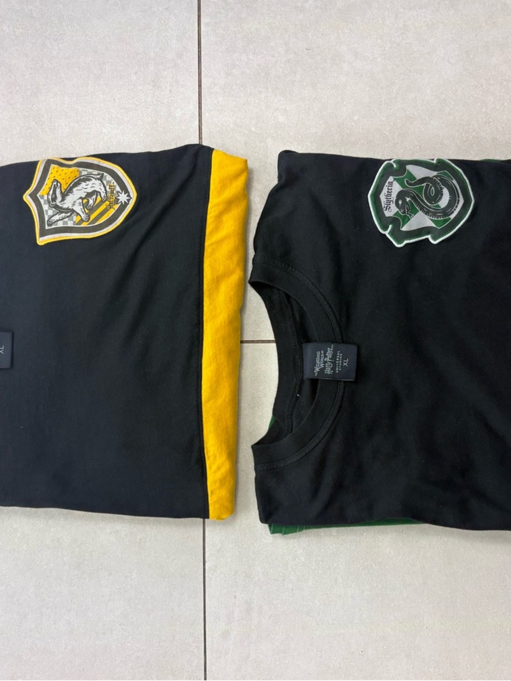 Harry Potter Hufflepuff & Slytherin Crewneck Tee Set - Black with Yellow & Green - Picture 10 of 10